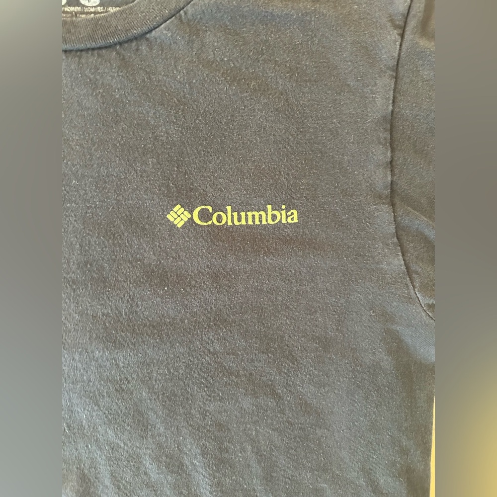Columbia Graphic T-Shirt Mens Small Black Crew Neck Short Sleeve Cotton Tee - Picture 2 of 6